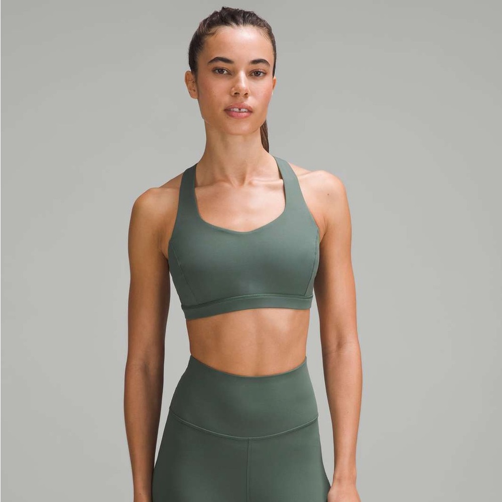 Lululemon Free to Be Serene Bra Dark forest 8